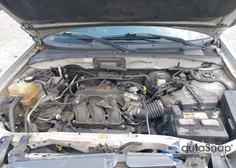 2004 Mazda Tribute Es V6 z USA, uszkodzony, nr VIN 4F2CZ06134KM11034